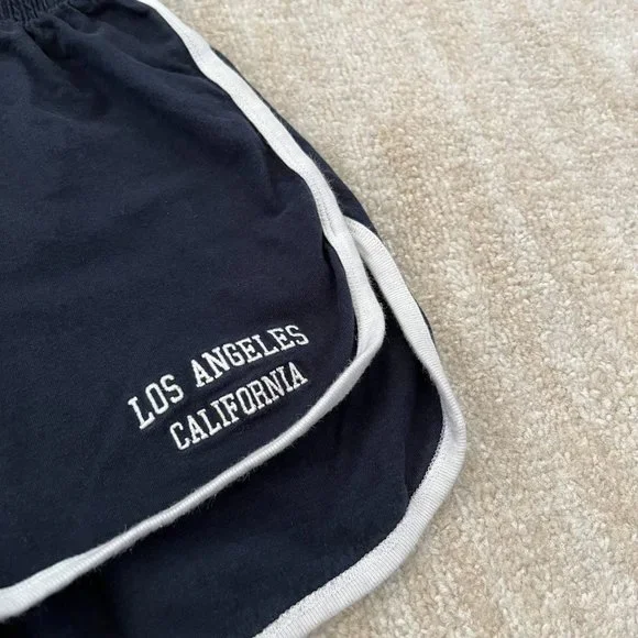 Brandy Melville High Rise Lounge Shorts Los Angeles - Picture 3 of 7